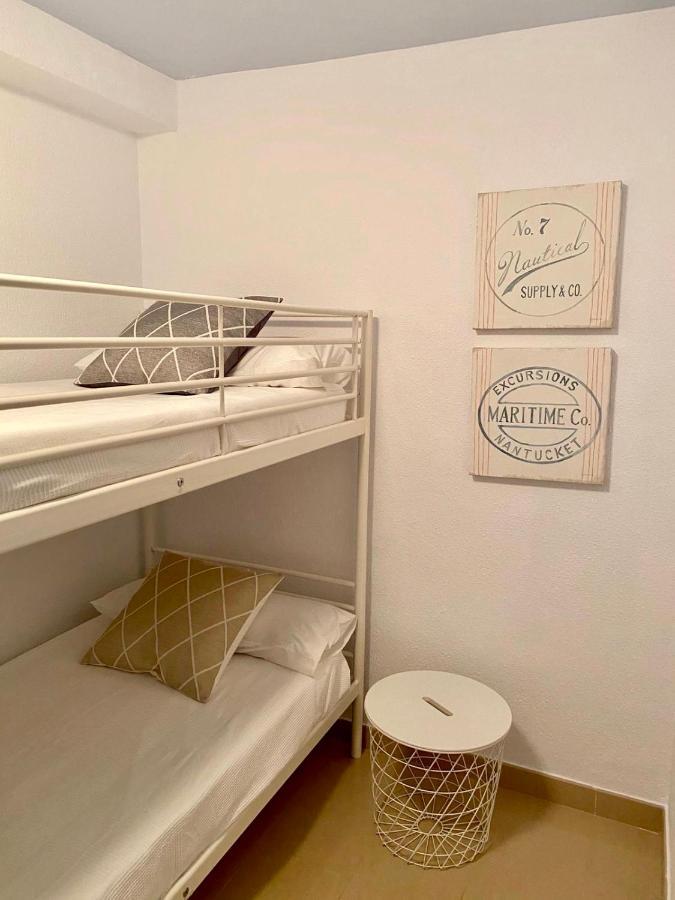 Formentor Beach Primera Linea De Playa Apartman Salou Kültér fotó