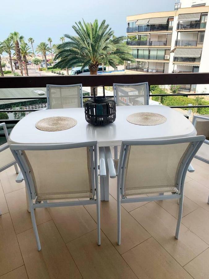 Formentor Beach Primera Linea De Playa Apartman Salou Kültér fotó