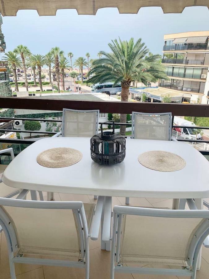 Formentor Beach Primera Linea De Playa Apartman Salou Kültér fotó